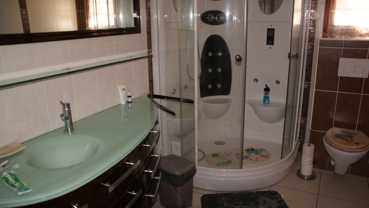 Photo of Bathroom in Pompejac