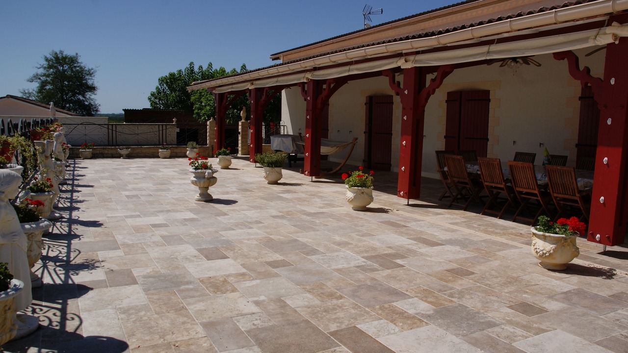 Photo of Patio Balcony in Pompejac