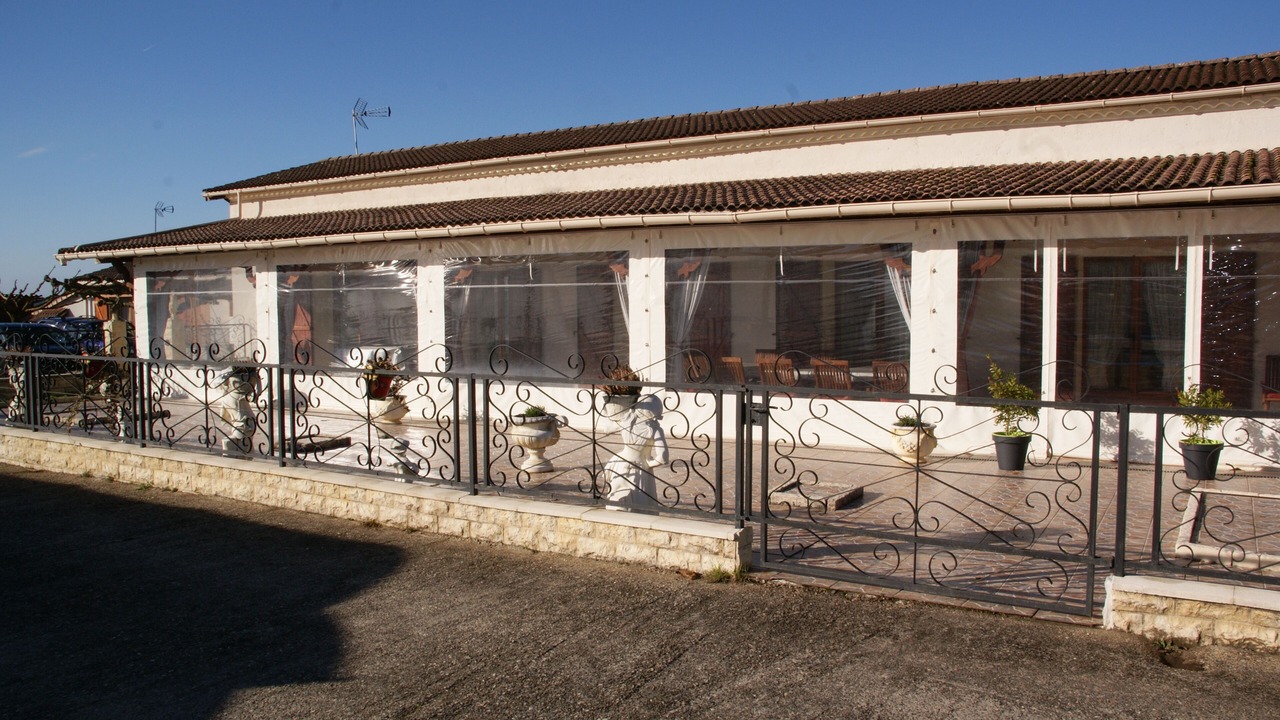 Photo of Outdoor in Pompejac