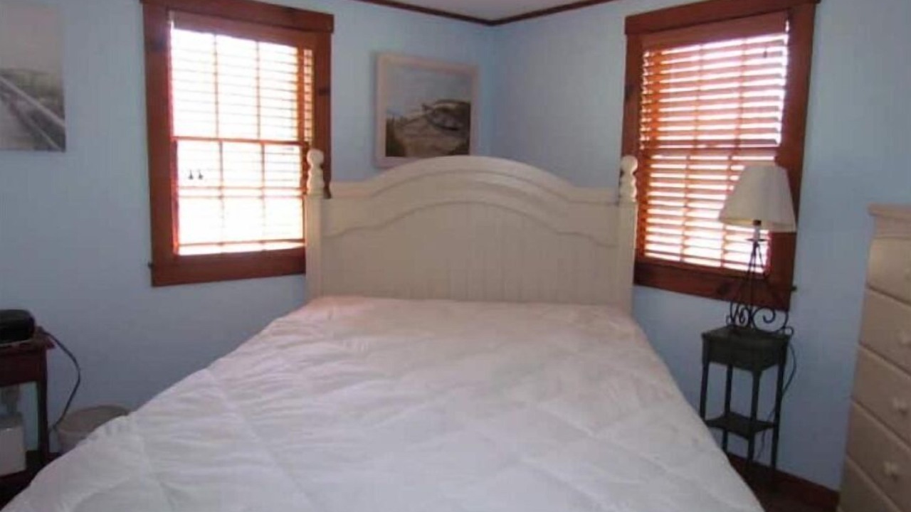 Photo of Bedroom in Mashpee