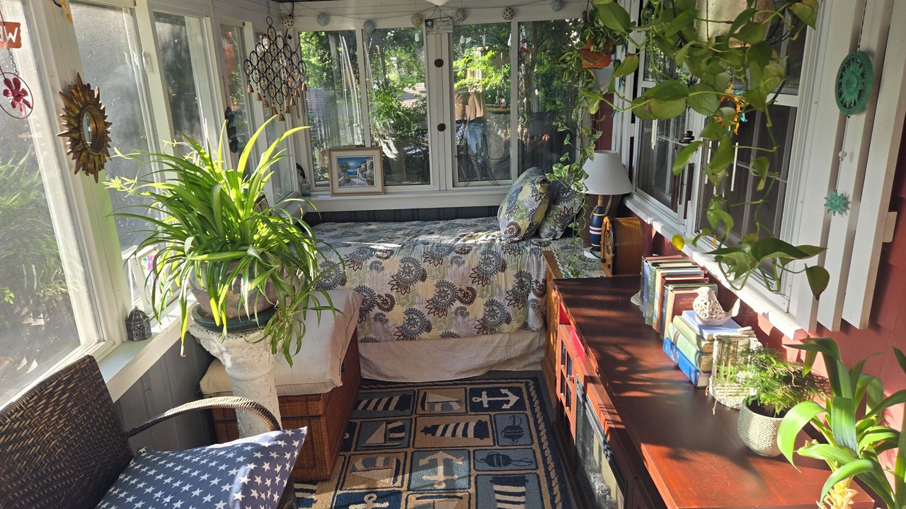 Photo of Bedroom in Mashpee
