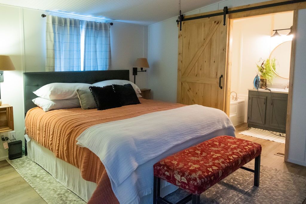 Photo of Bedroom in Rathbun