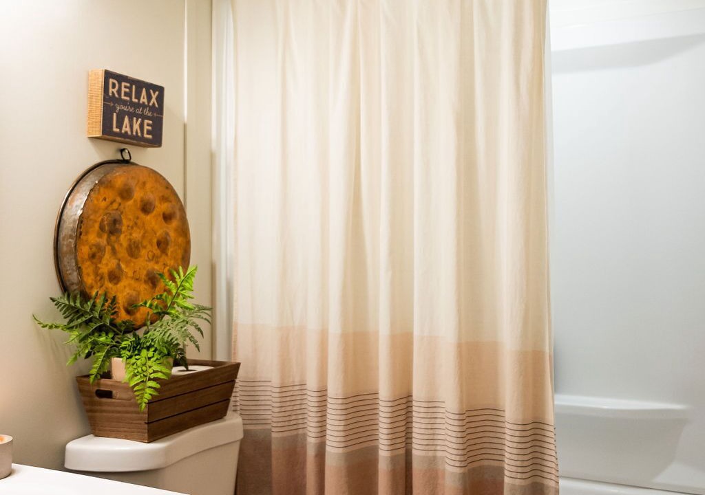 Photo of Bathroom in Rathbun