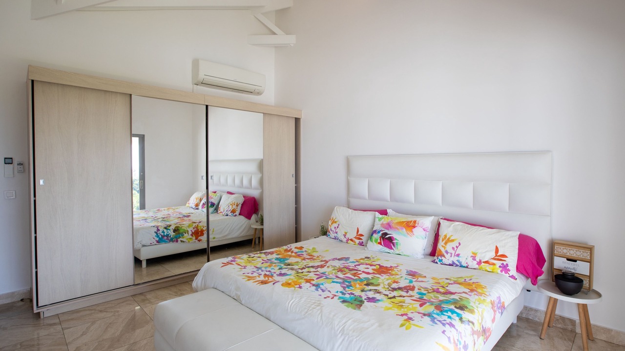 Photo of Bedroom in Les Terres Basses