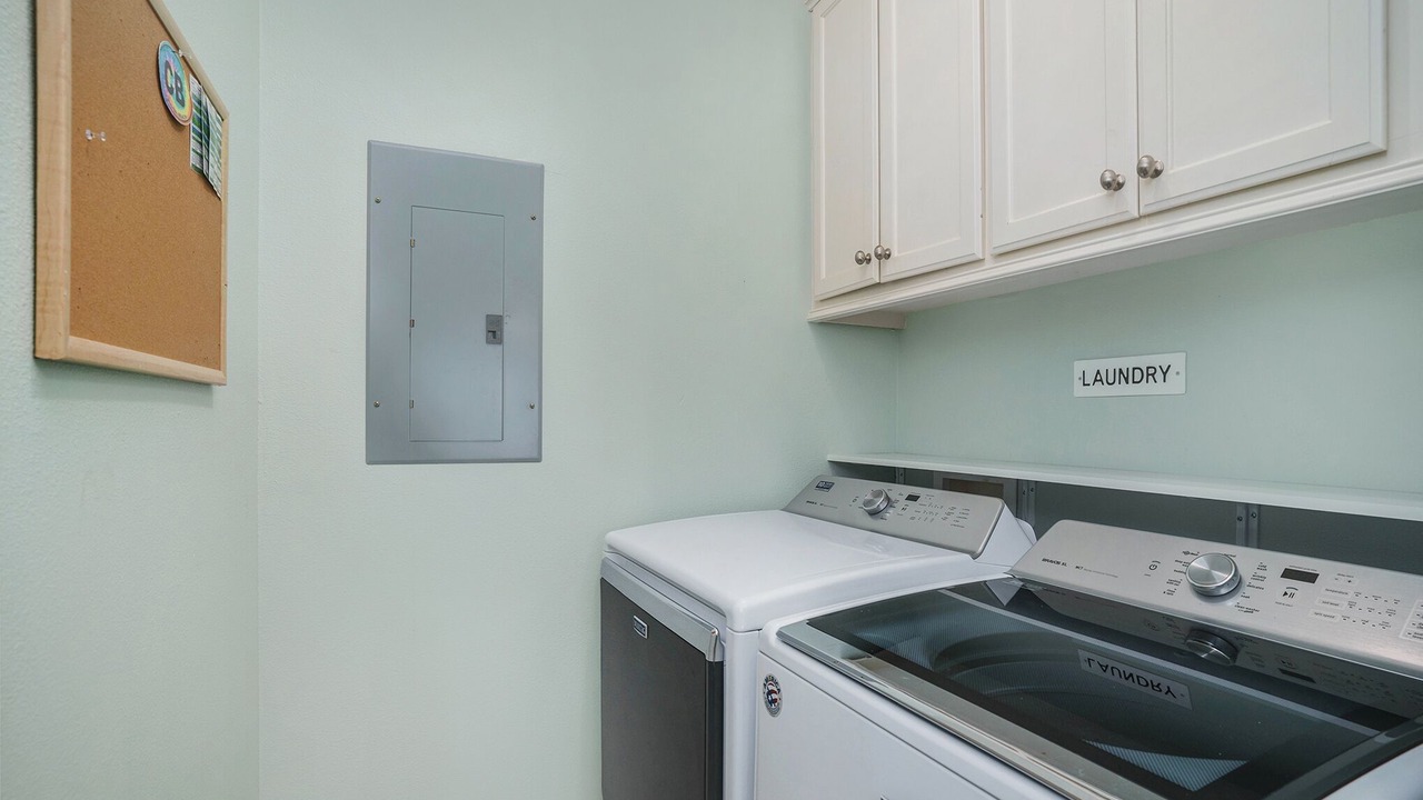 Photo of Bedroom in Crystal Beach