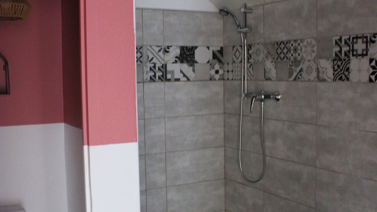 Photo of Bathroom in Lezignan-Corbieres