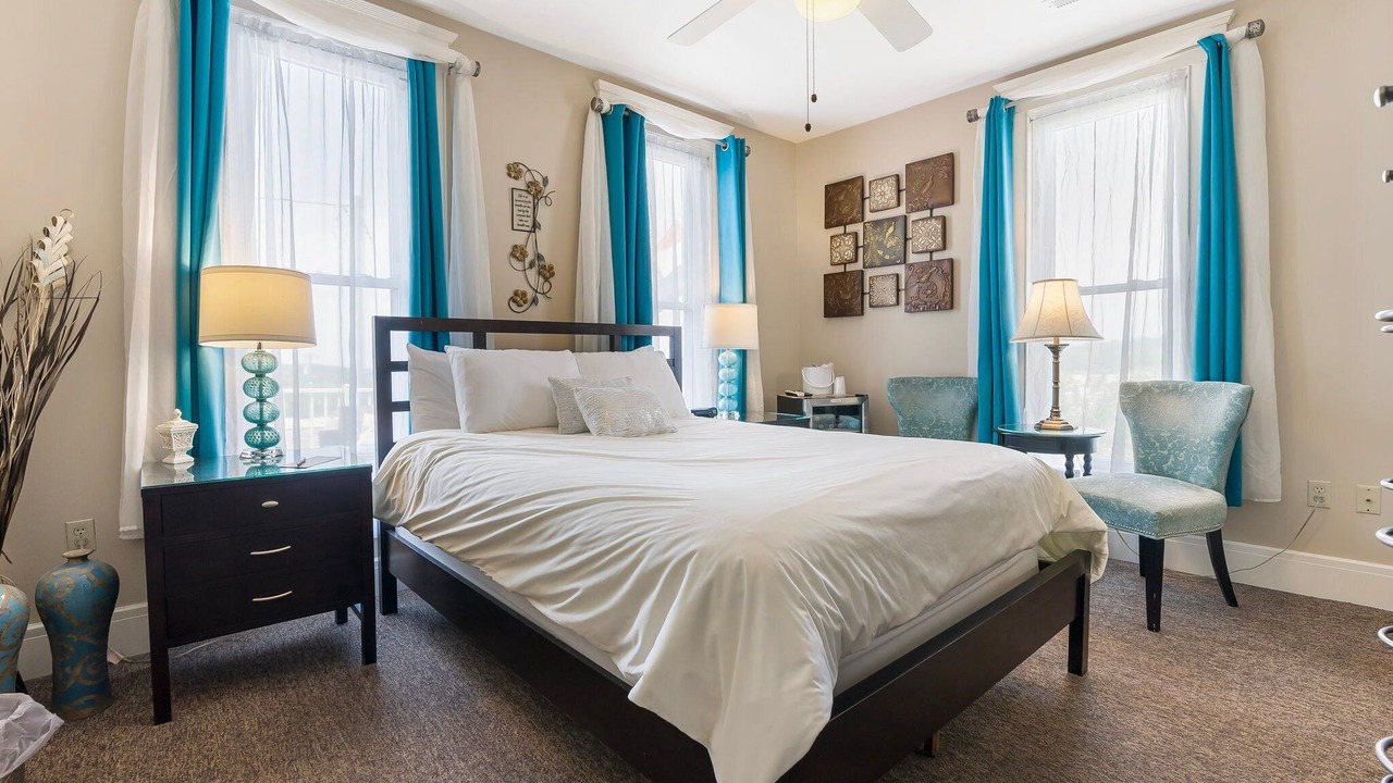 Photo of Bedroom in Downtown Branson
