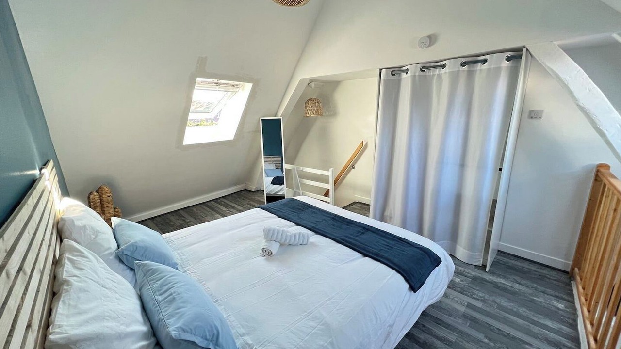 Photo of Bedroom in Abbeville