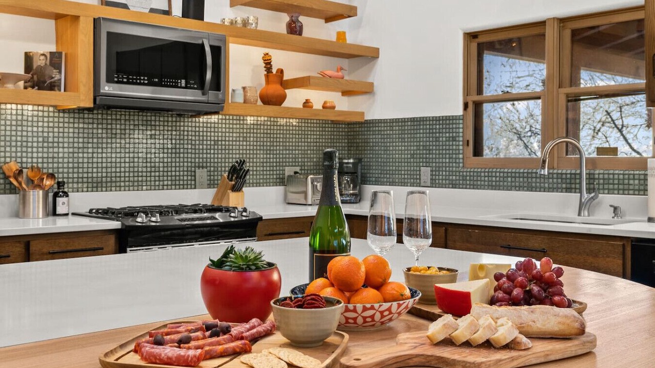 Photo of Kitchen in Tesuque