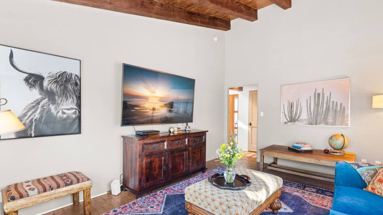 Photo of Livingroom in Tesuque