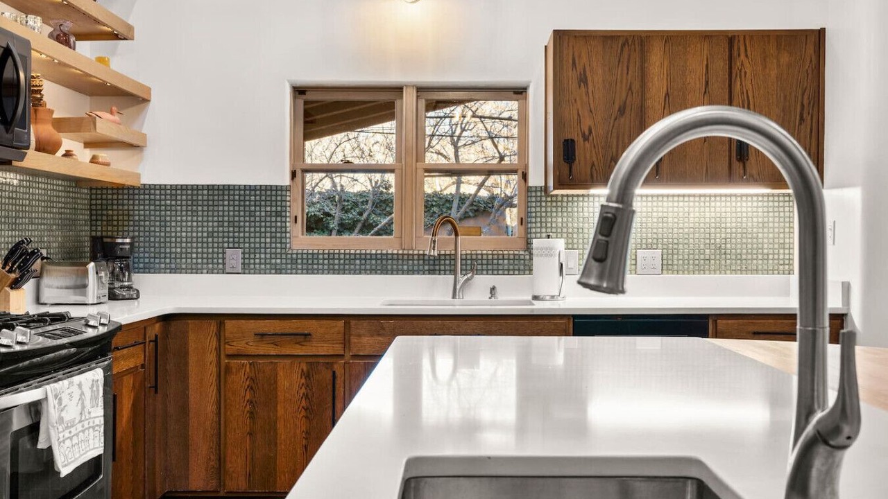Photo of Kitchen in Tesuque