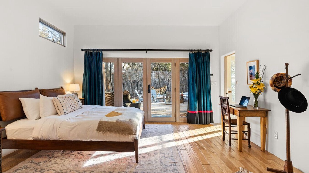 Photo of Bedroom in Tesuque