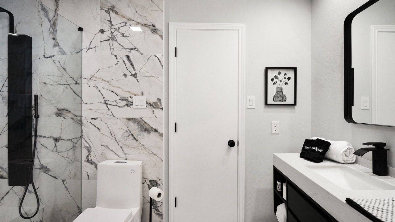 Photo of Bathroom in Far North Dallas