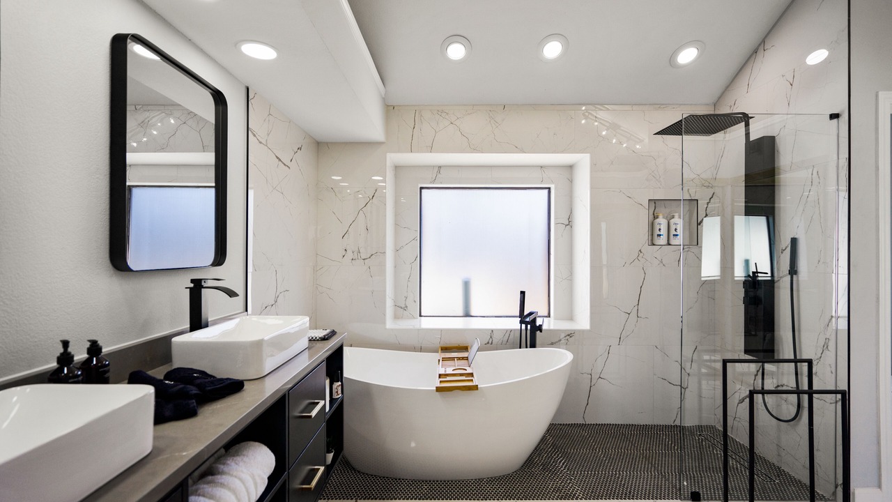 Photo of Bathroom in Far North Dallas