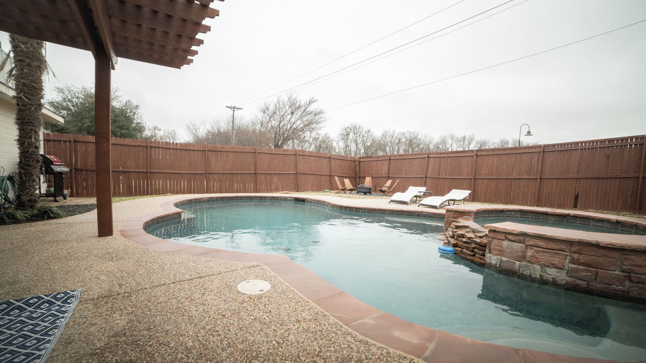 Photo of Others in Waxahachie