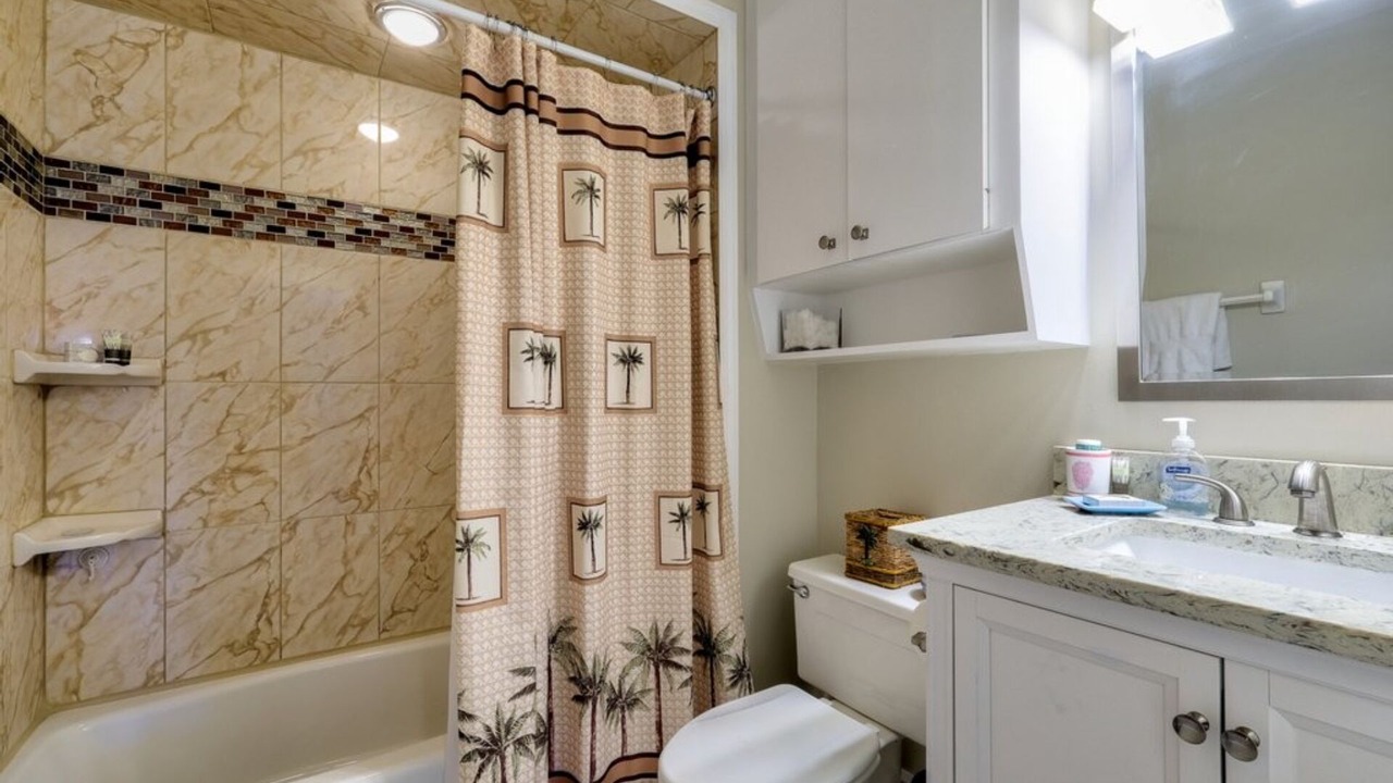 Photo of Bathroom in Bradenton Beach