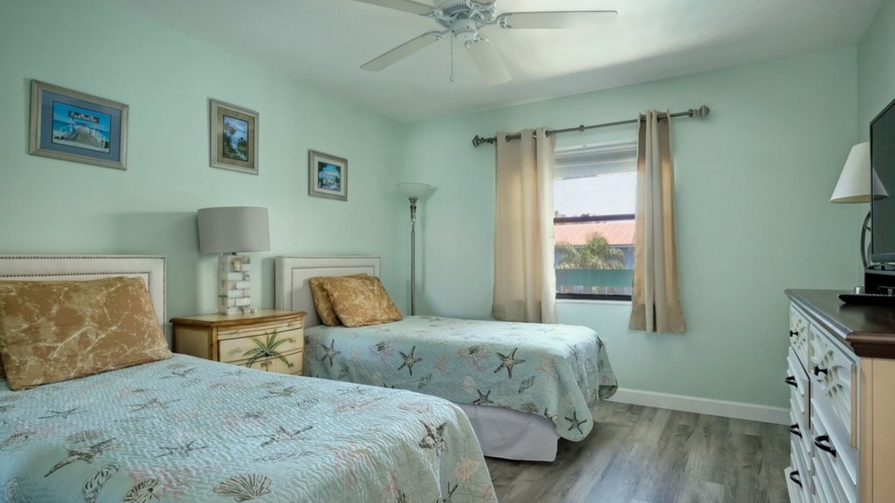 Photo of Bedroom in Bradenton Beach