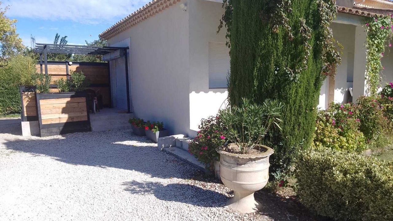 Photo of Outdoor in Eygalieres