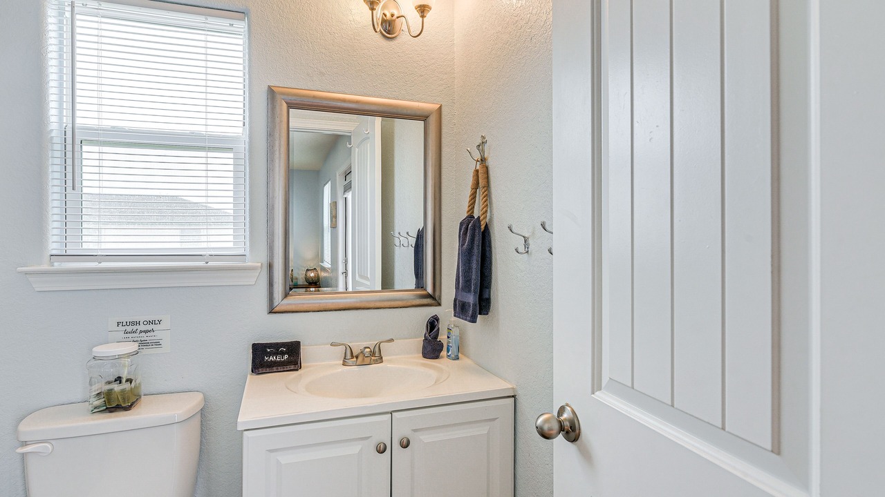 Photo of Bathroom in Surfside Beach