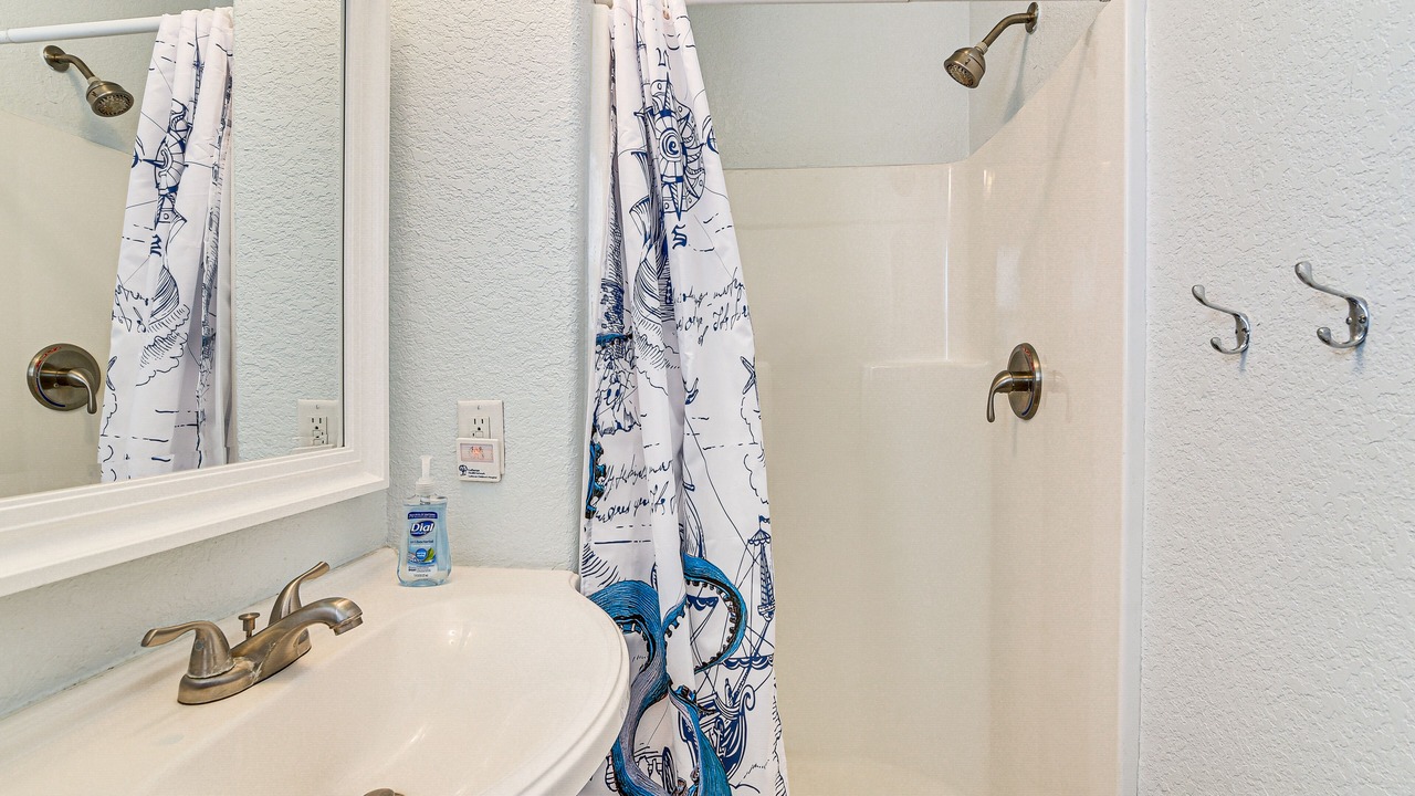 Photo of Bathroom in Surfside Beach