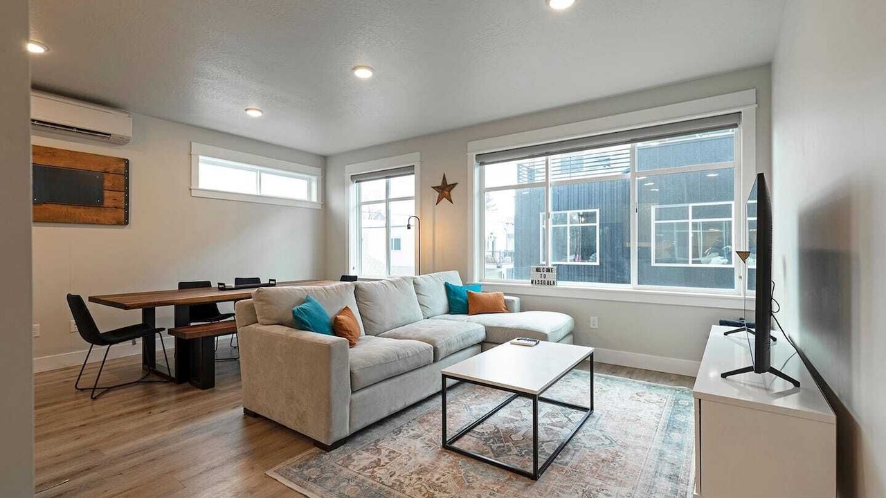 Photo of Livingroom in Rose Park