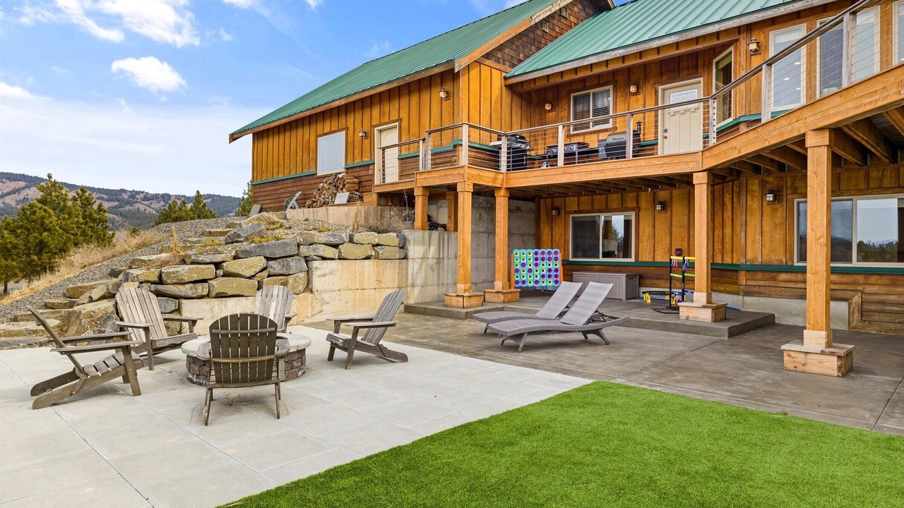 Photo of Patio Balcony in Cle Elum