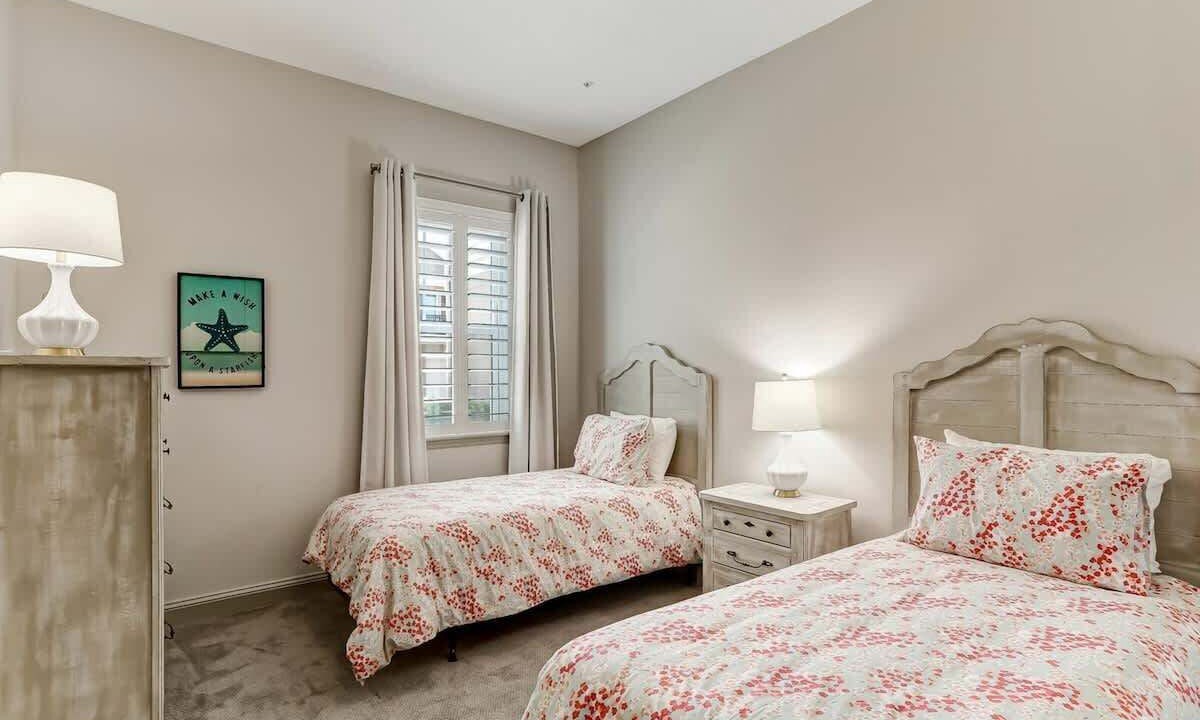 Photo of Bedroom in American Beach