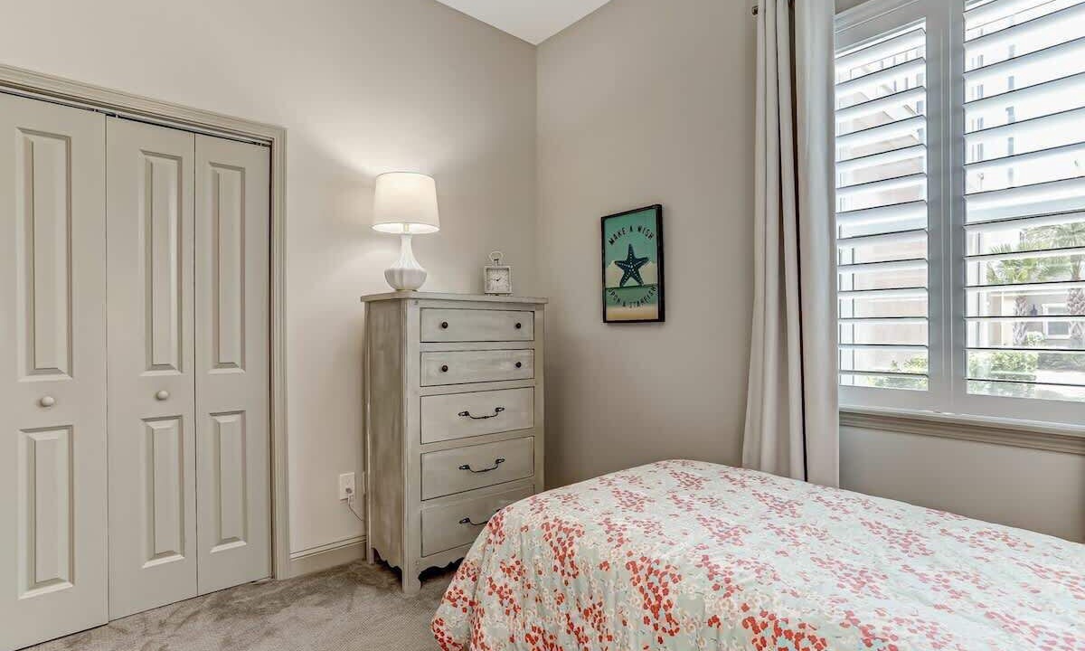 Photo of Bedroom in American Beach