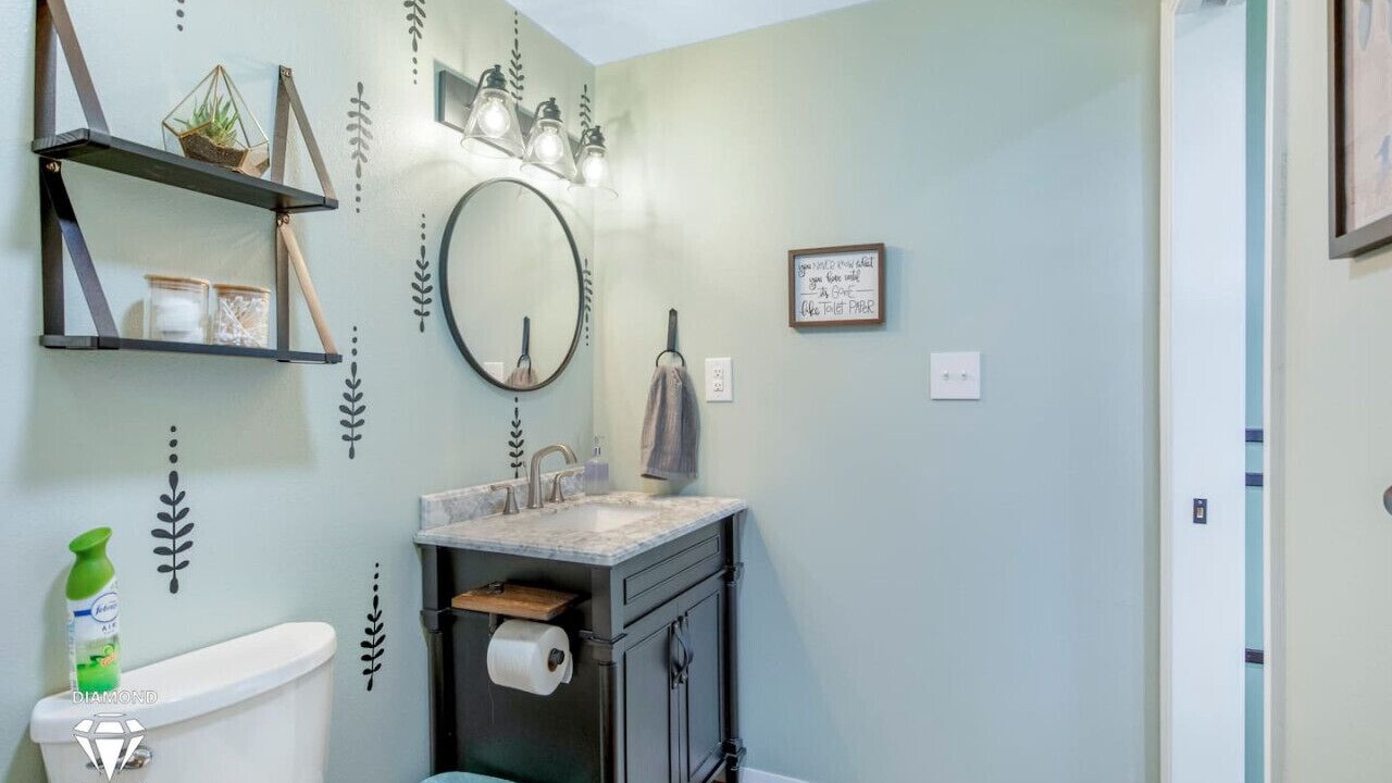 Photo of Bathroom in Palmer