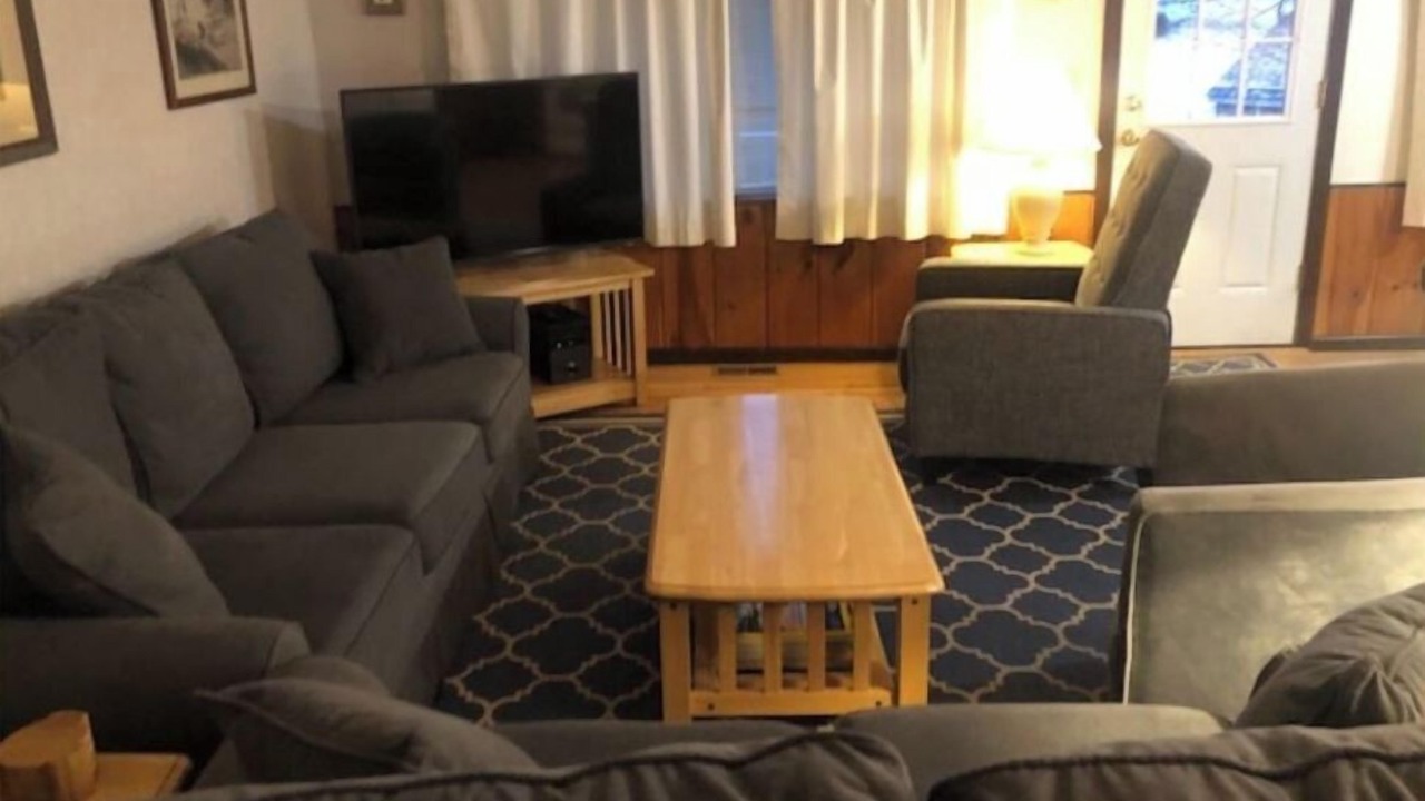 Photo of Bedroom in Sunapee