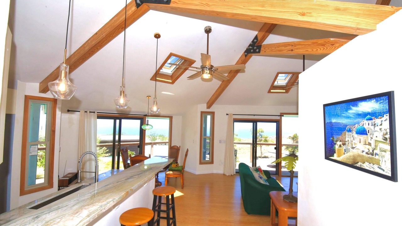 Photo of Livingroom in Kamuela