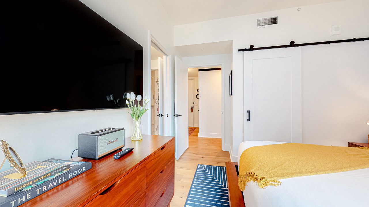Photo of Bedroom in Rainey Street Historic District