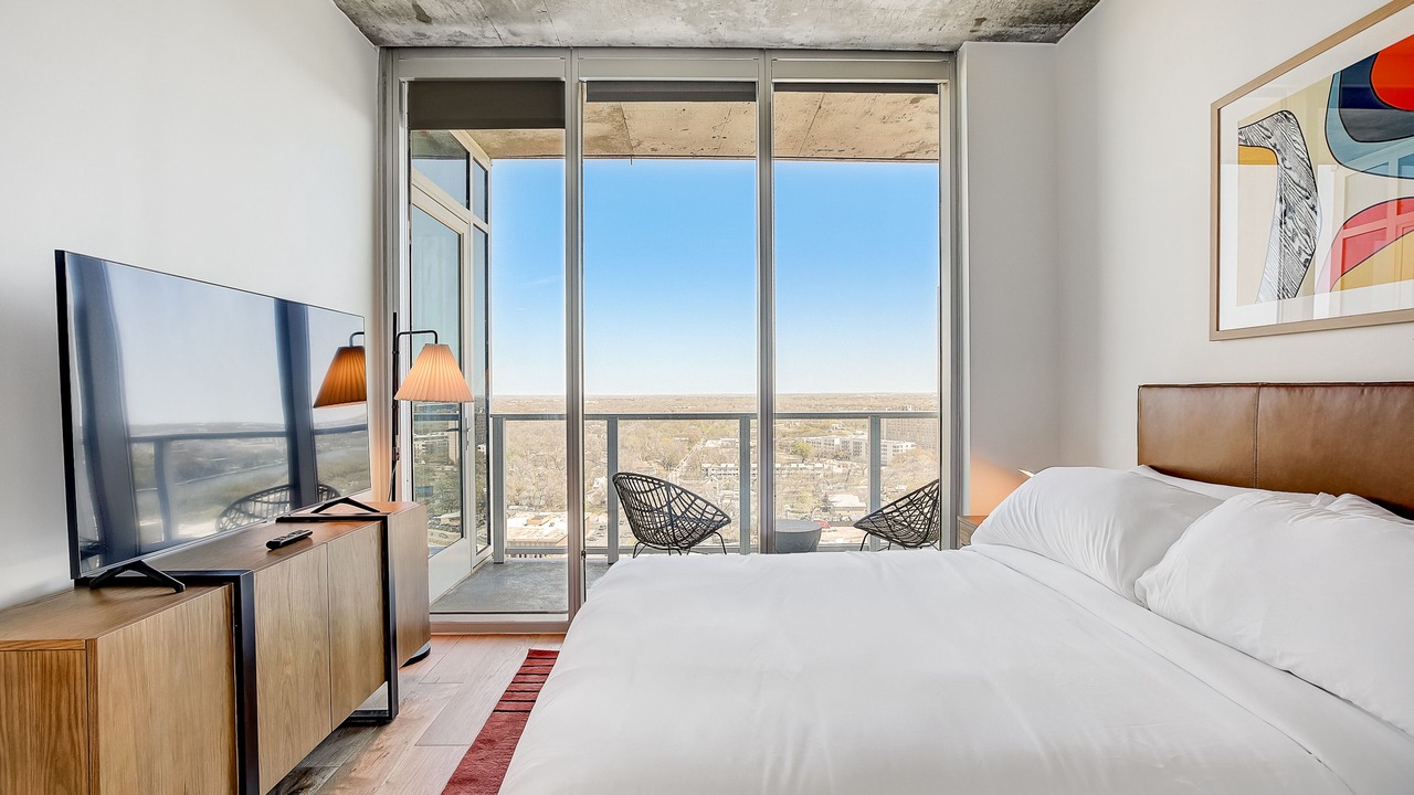 Photo of Bedroom in Rainey Street Historic District