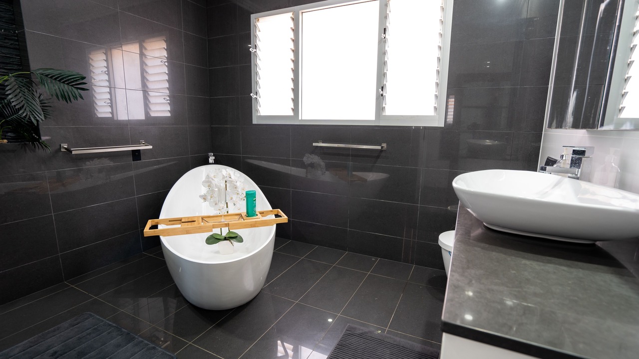 Photo of Bathroom in Burraneer