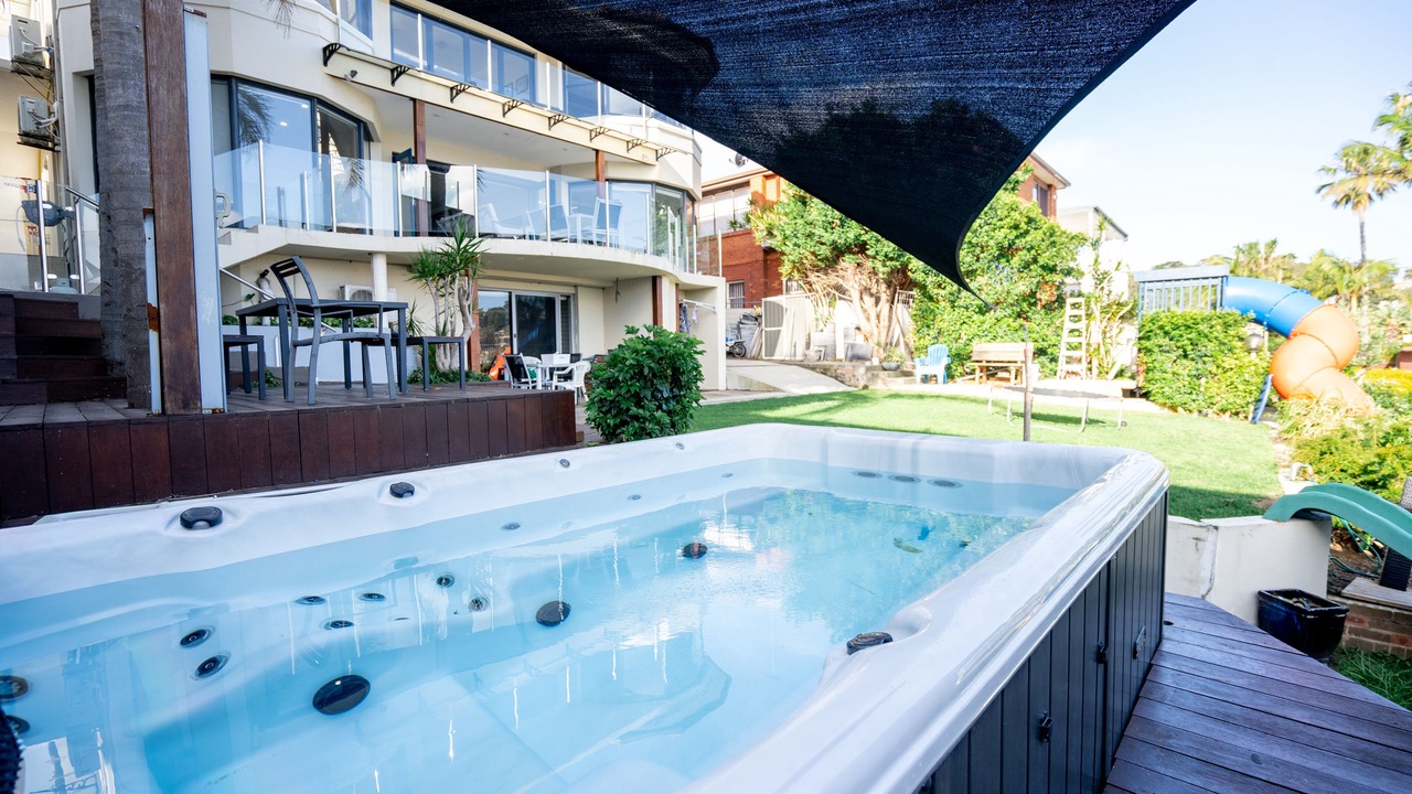 Photo of Outdoor in Burraneer