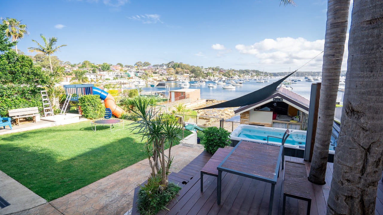 Photo of Outdoor in Burraneer