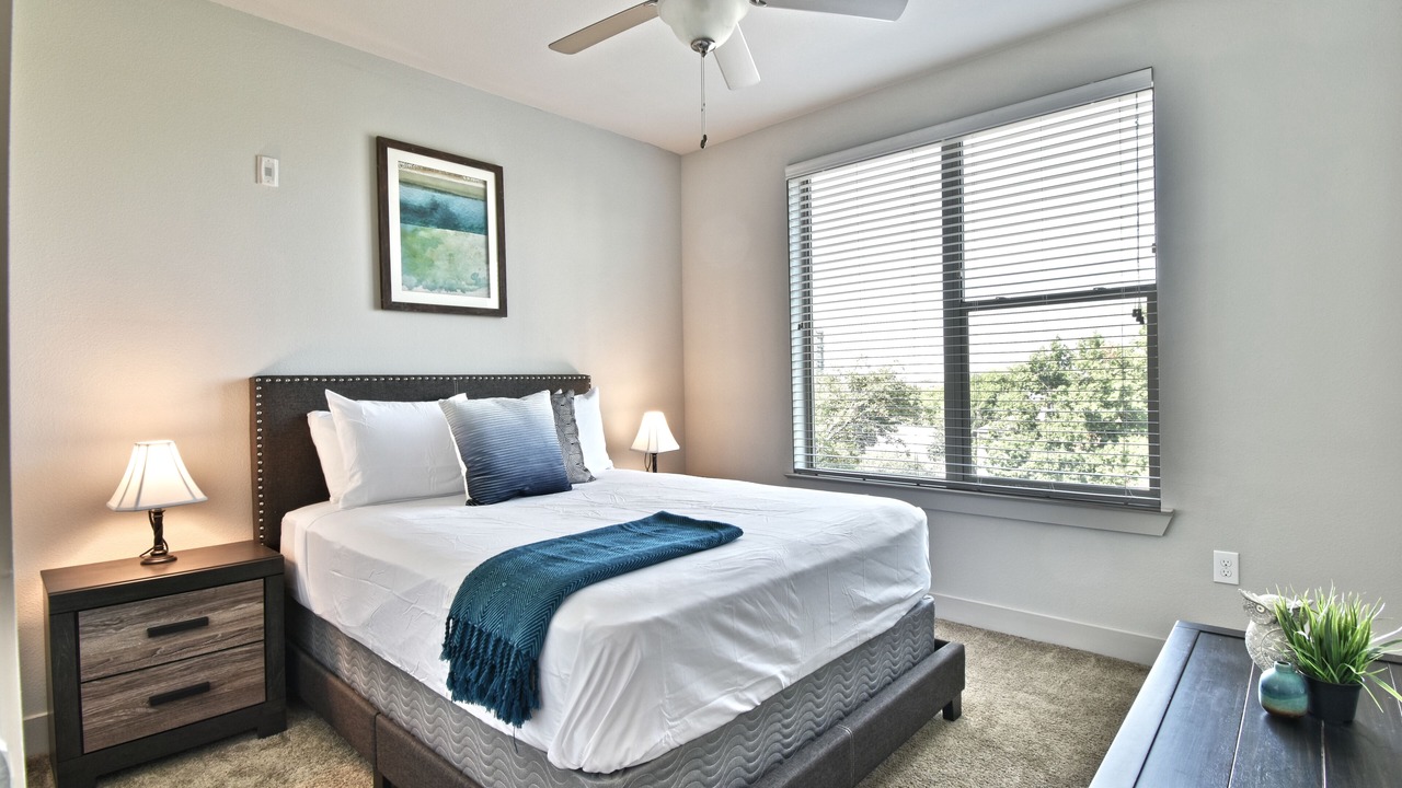 Photo of Bedroom in Knox - Henderson