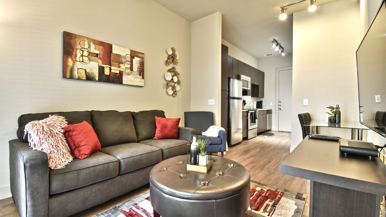 Photo of Livingroom in Knox - Henderson