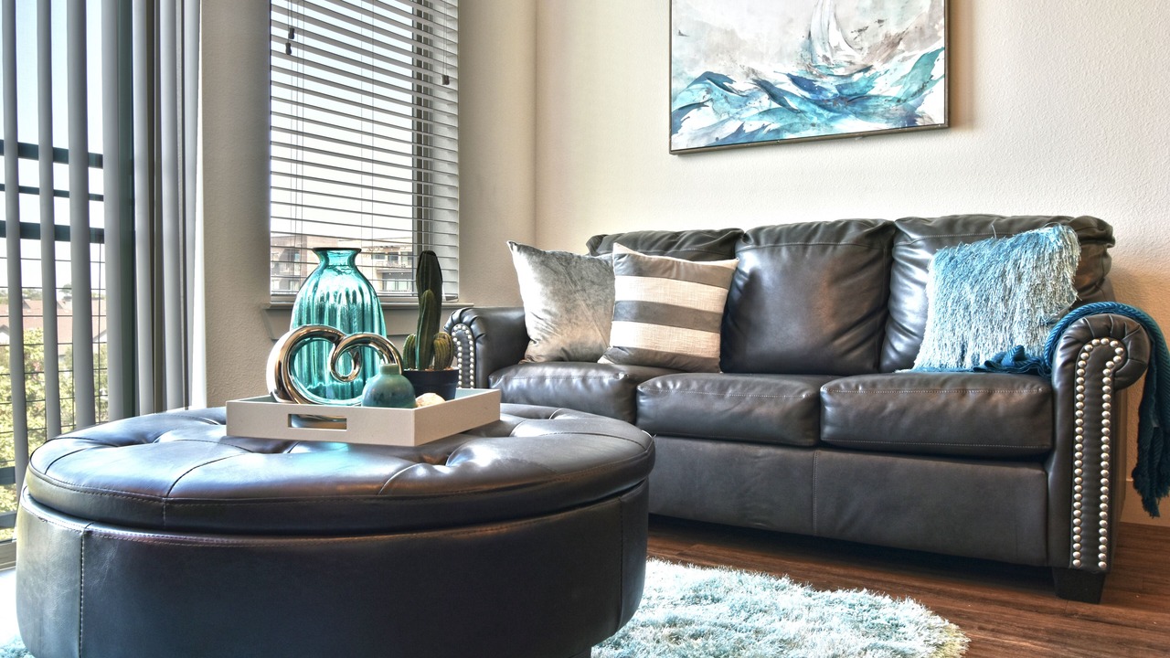 Photo of Livingroom in Knox - Henderson