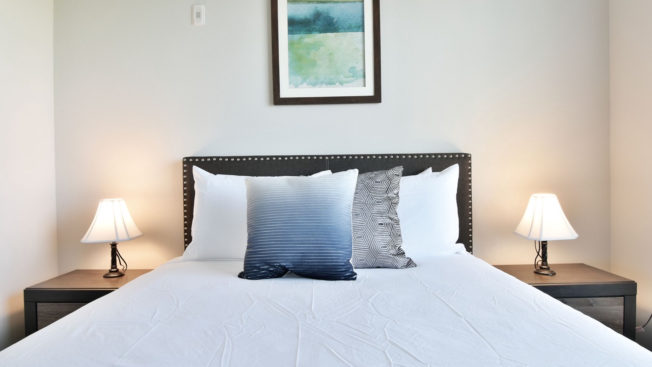 Photo of Bedroom in Knox - Henderson
