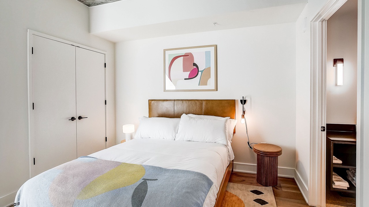 Photo of Bedroom in Rainey Street Historic District