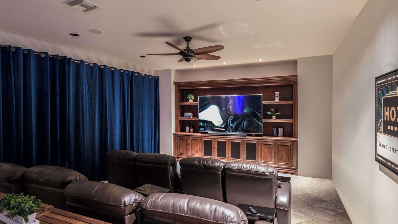 Photo of Bedroom in Pinnacle Peak