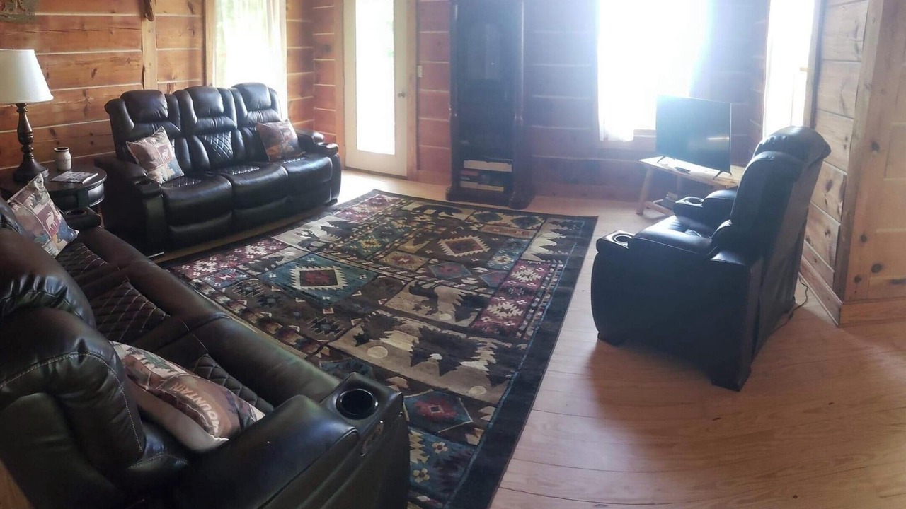 Photo of Bedroom in Swannanoa