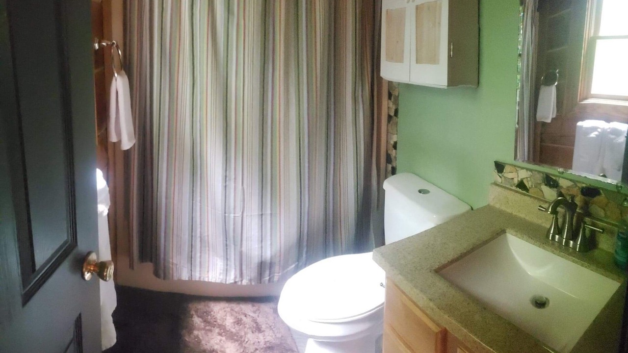 Photo of Bedroom in Swannanoa