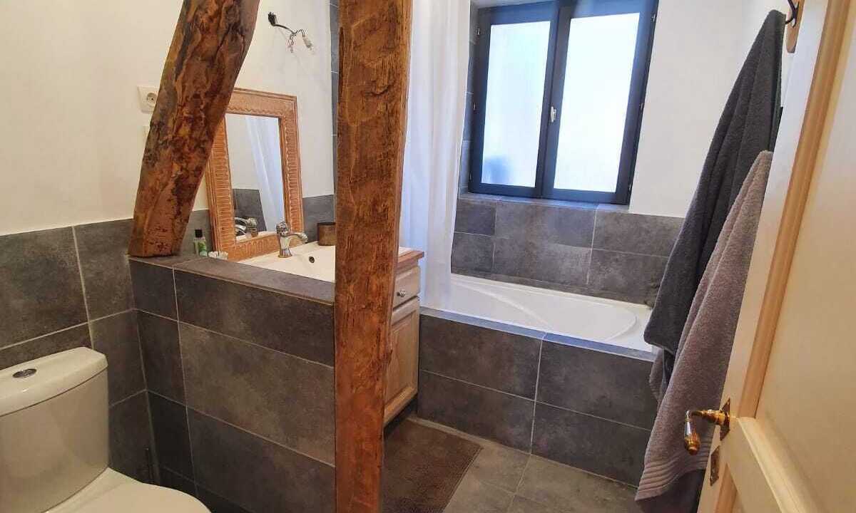 Photo of Bathroom in Seyne