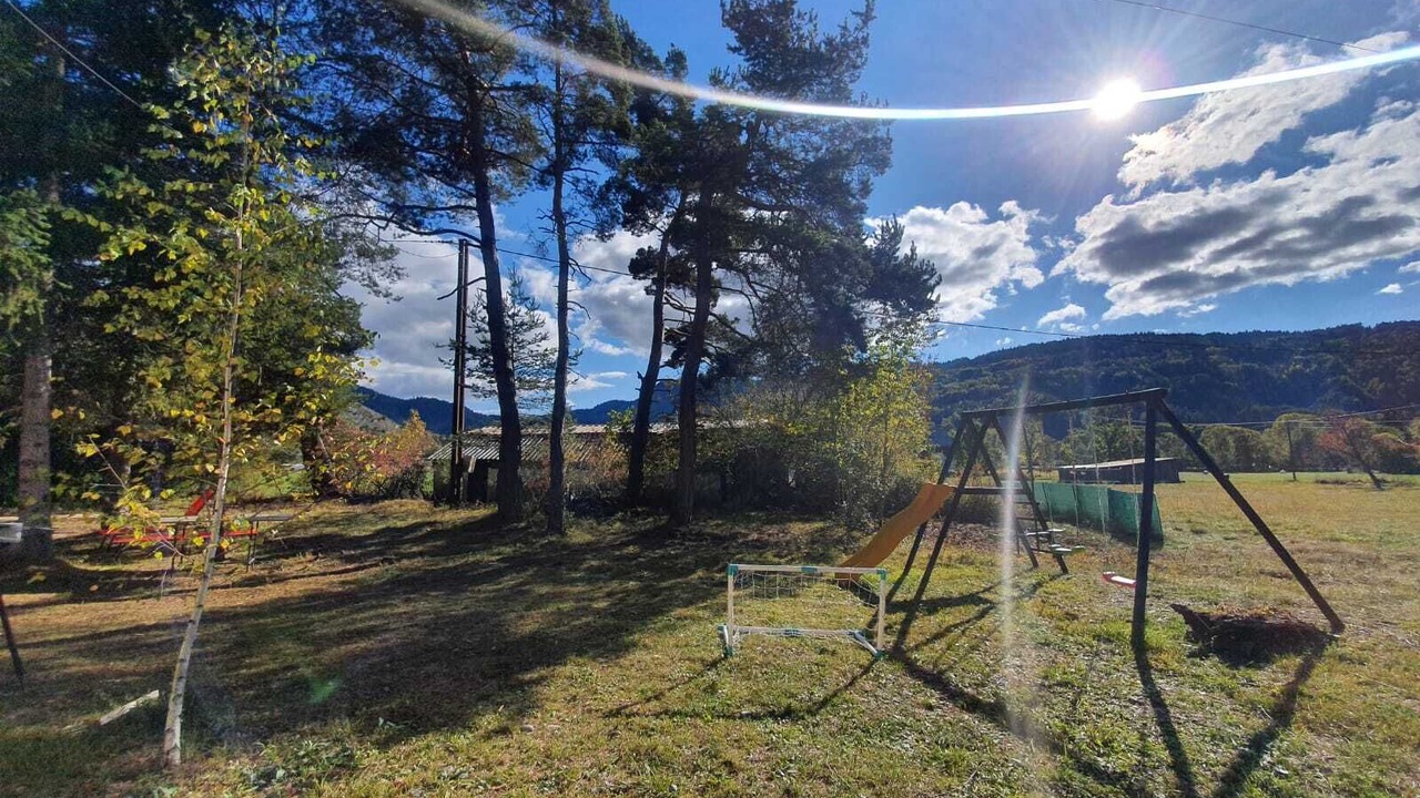 Photo of Others in Seyne