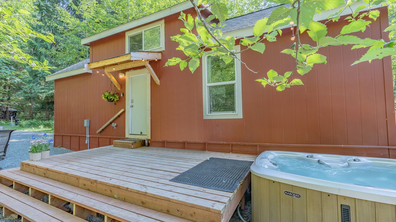 Photo of Outdoor in Ashford