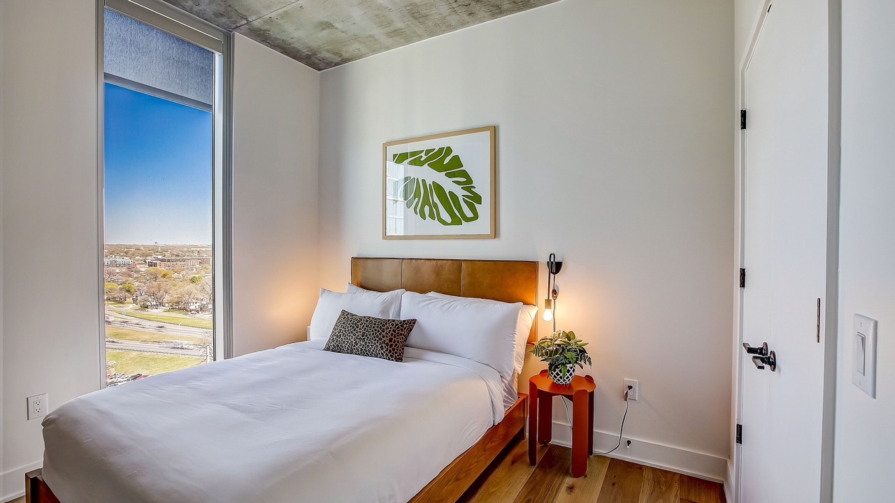 Photo of Bedroom in Rainey Street Historic District