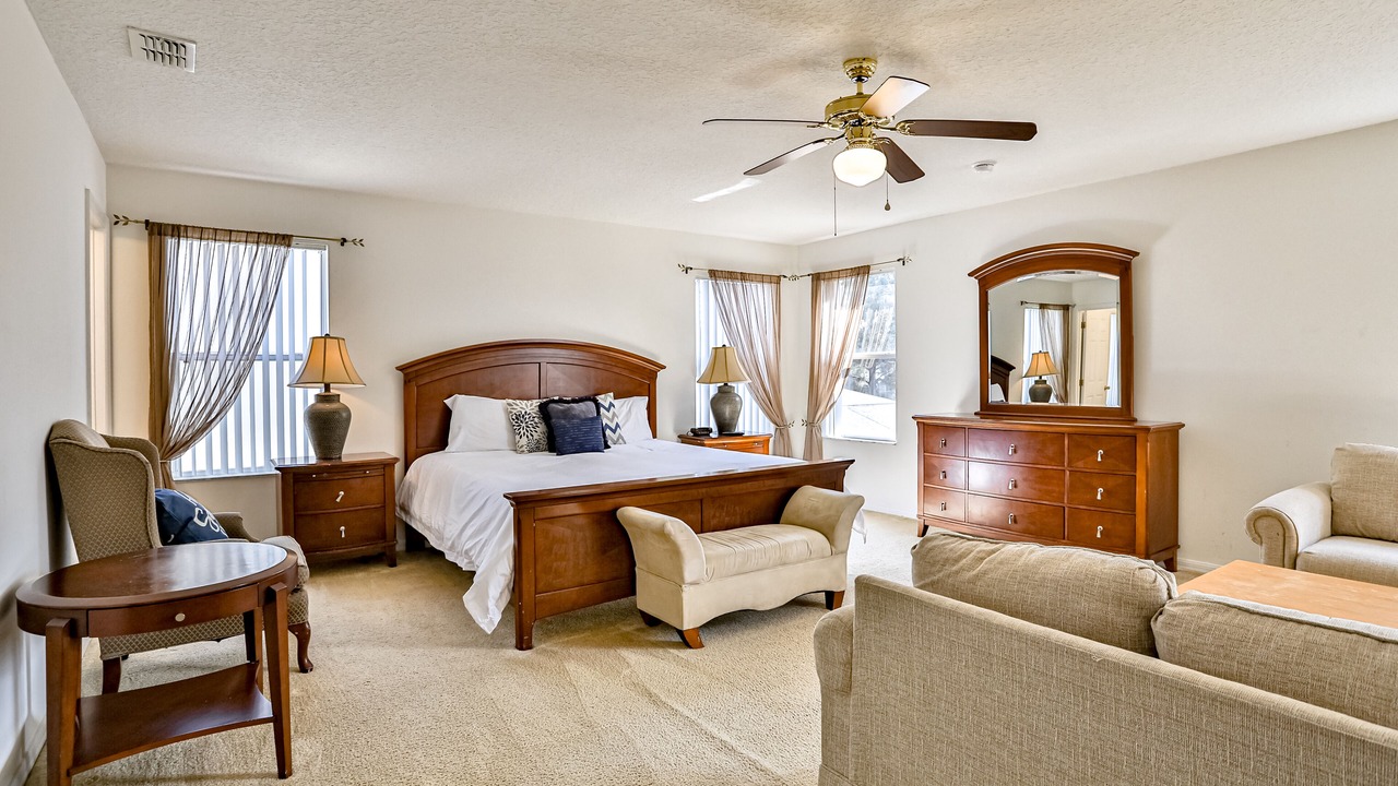 Photo of Bedroom in Windwood Bay