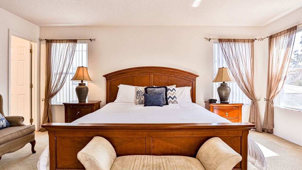 Photo of Bedroom in Windwood Bay